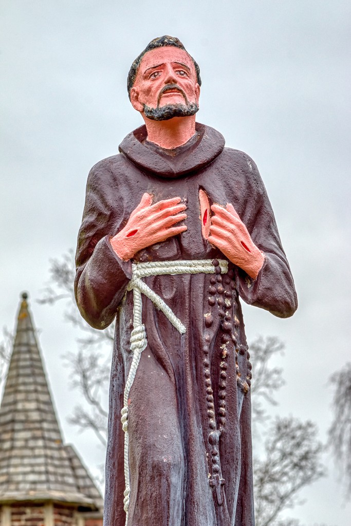 HDR kerkfotografie Mariapark Lommel Jesus Maria Sint Fransiscus Homo Josef Kerststal Mary kerstmis christmas noel bedevaart bedevaartplaats pilgrimage pelerinage heilig heilige holy saint